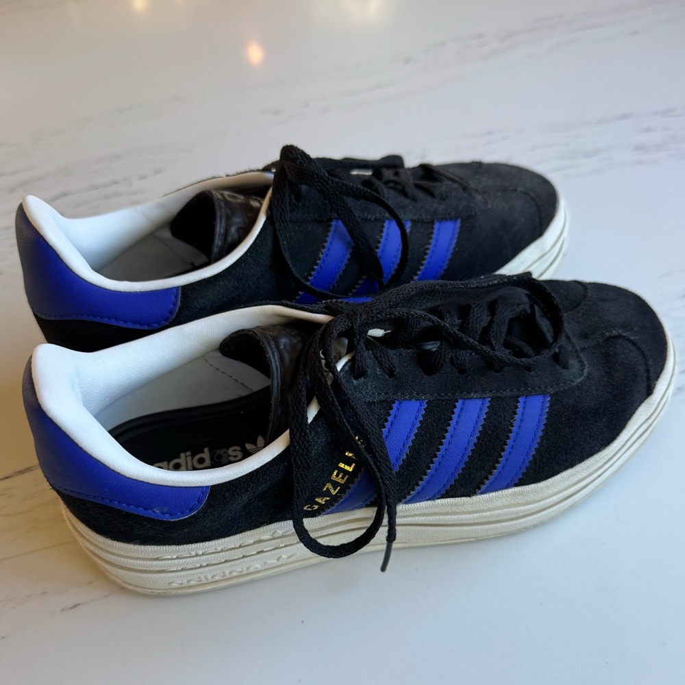 EUC Adidas Gazelle Platform Sneakers Sz 7
